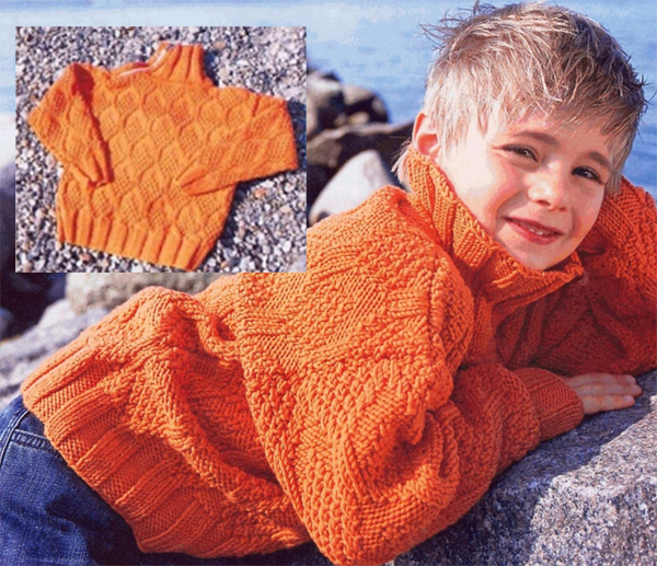 Оранжевый пуловер с рельефными ромбами